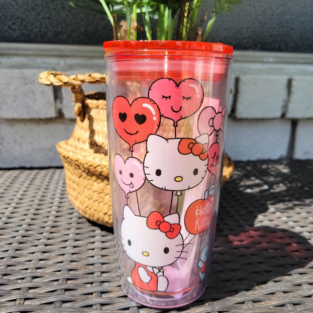 Sanrio hello Kitty tumbler new